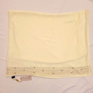 LA Fiorentina beaded cream colored this shawl wrap 27.5"× 80"
